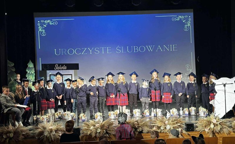 Ślubowanie klasy pierwszej 🎓🎓🎓