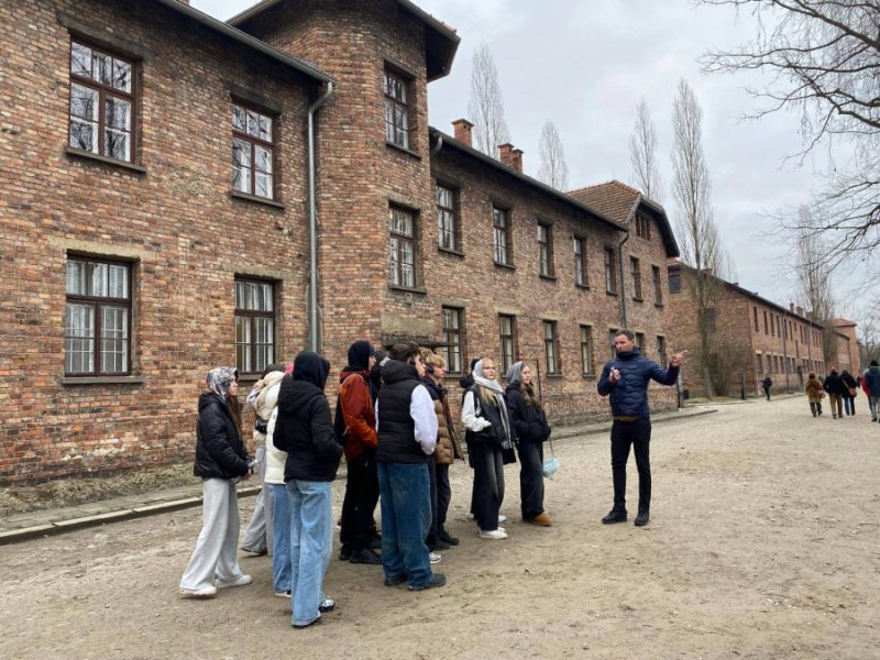 Wizyta klasy 7 i 8 w Auschwitz 🖤