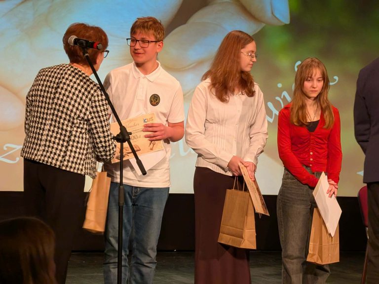 Gratulacje dla Stanisława z klasy 8 👏🏻👏🏻